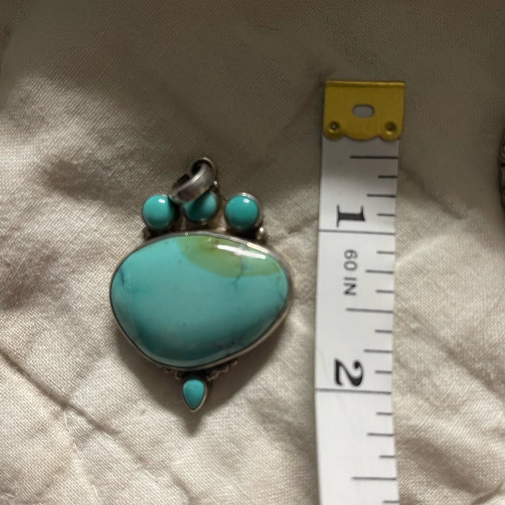 Vintage 925 Silver & Turquoise Pendant
